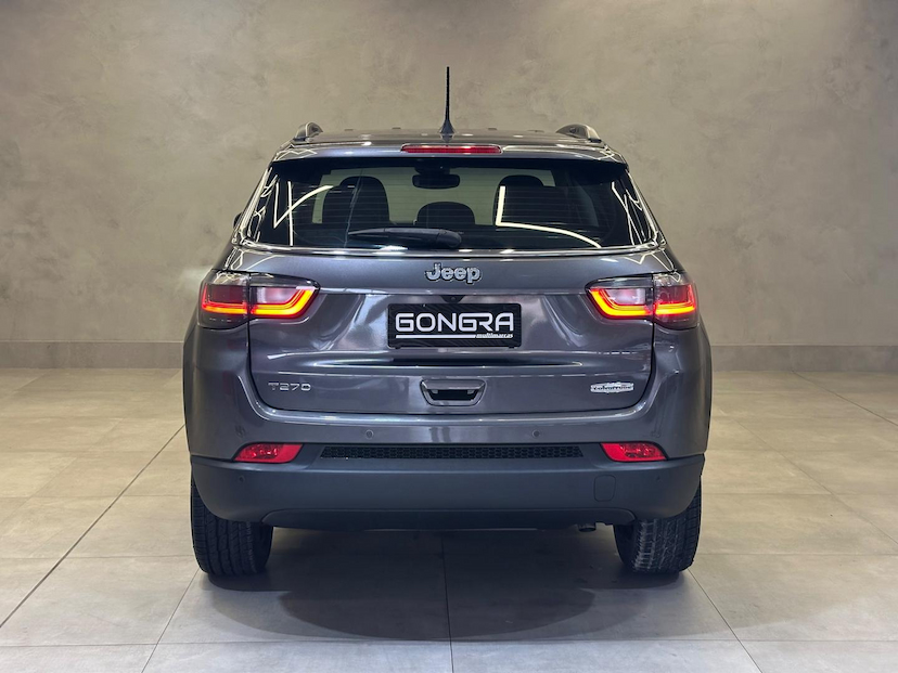 Foto do veículo JEEP COMPASS  LONG TF 2022 88.563 KM 119.900,00