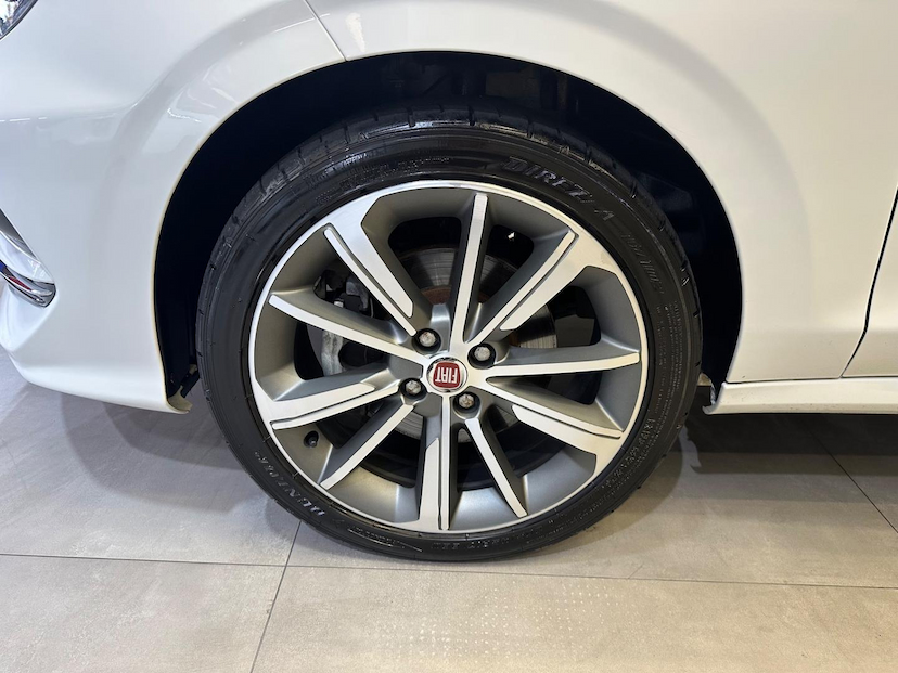 Foto do veículo FIAT CRONOS  PRECISION 1.8 16V FLEX AUT 2019 77.367 KM 71.900,00