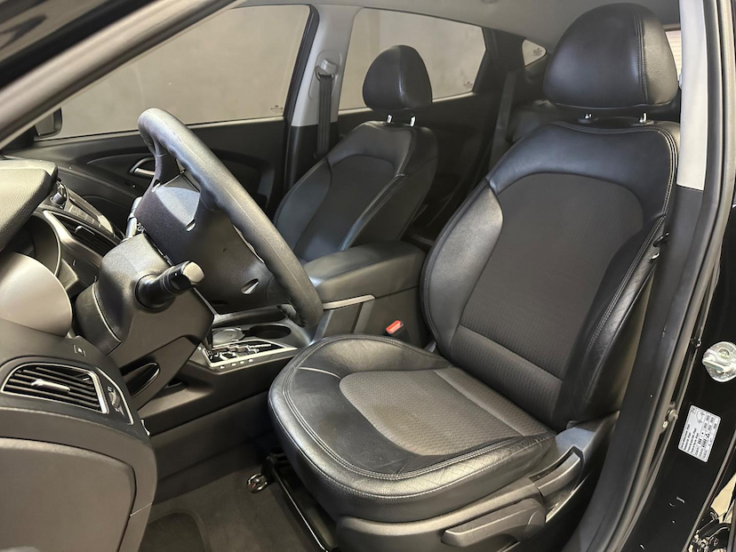 Foto do veículo HYUNDAI IX35 IX 35 B 2015 53.331 KM 76.900,00