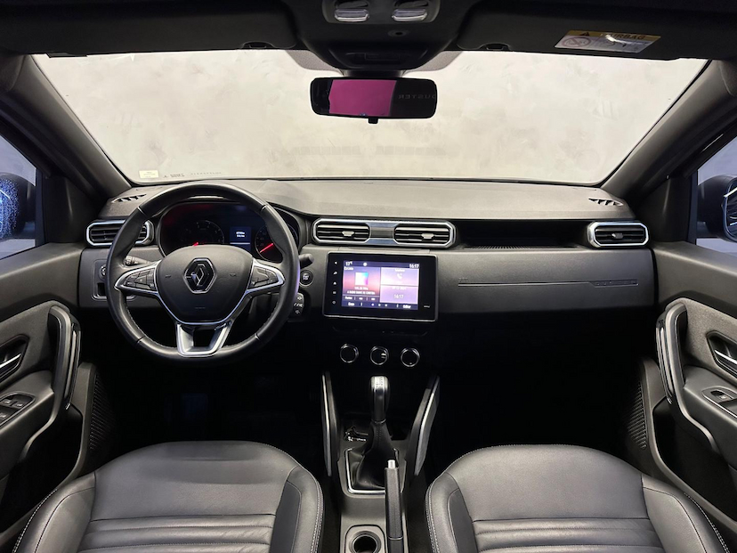 Foto do veículo RENAULT DUSTER  ICONIC 1.6 CVT FLEX 2021 67.727 KM 91.900,00
