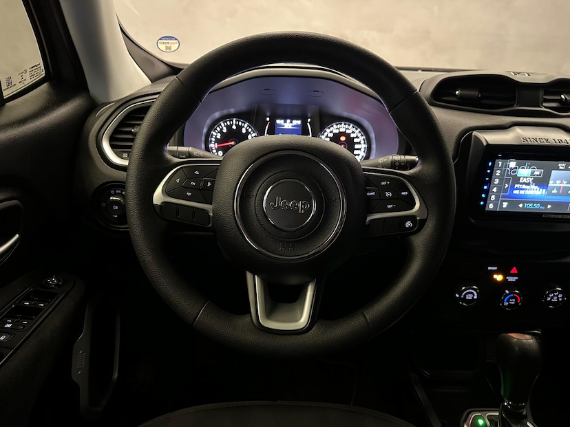 Foto do veículo JEEP RENEGADE  2021 44.851 KM 82.900,00
