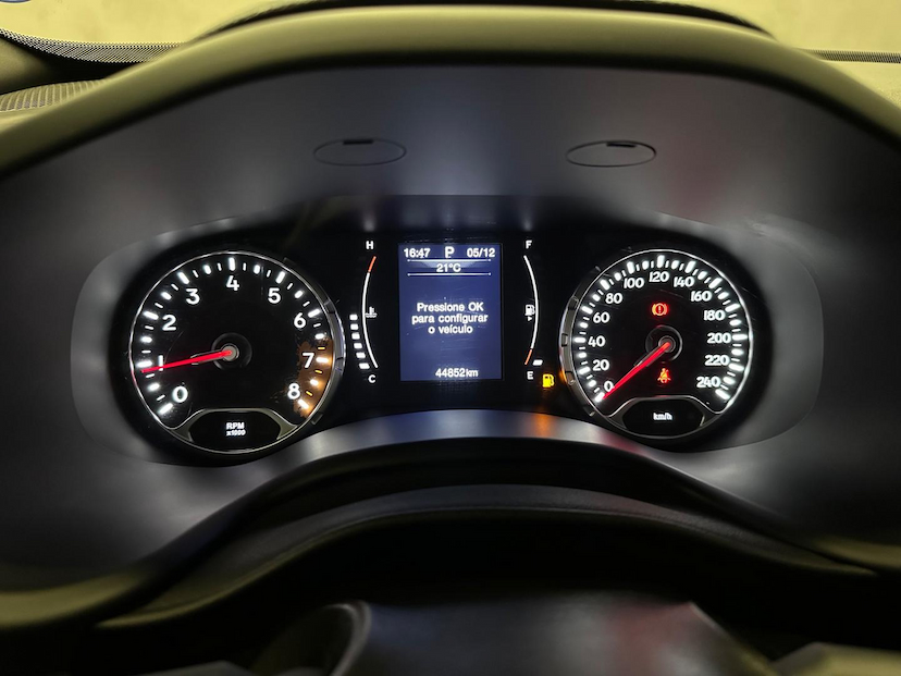Foto do veículo JEEP RENEGADE  2021 44.851 KM 82.900,00