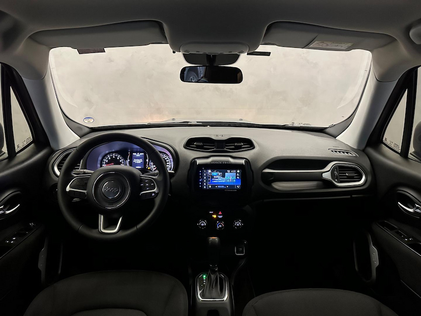 Foto do veículo JEEP RENEGADE  2021 44.851 KM 82.900,00