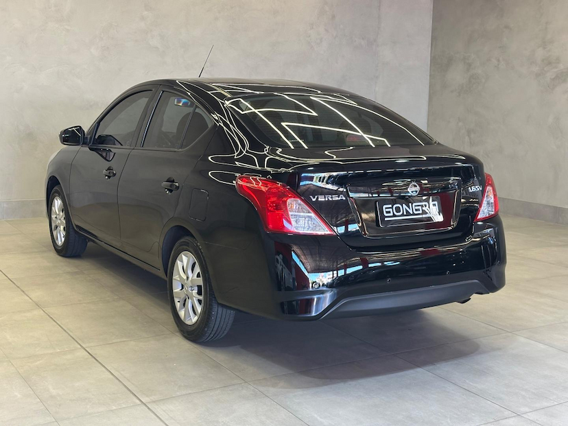Foto do veículo NISSAN VERSA  16SV CVT 2020 84.635 KM 63.900,00