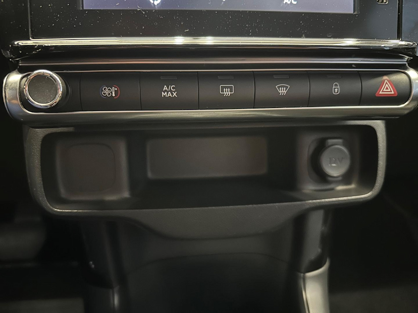 Foto do veículo CITROËN C4 CACTUS  1.6 FEEL AUT 2020 43.390 KM 72.900,00