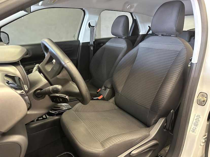 Foto do veículo CITROËN C4 CACTUS  1.6 FEEL AUT 2020 43.390 KM 72.900,00