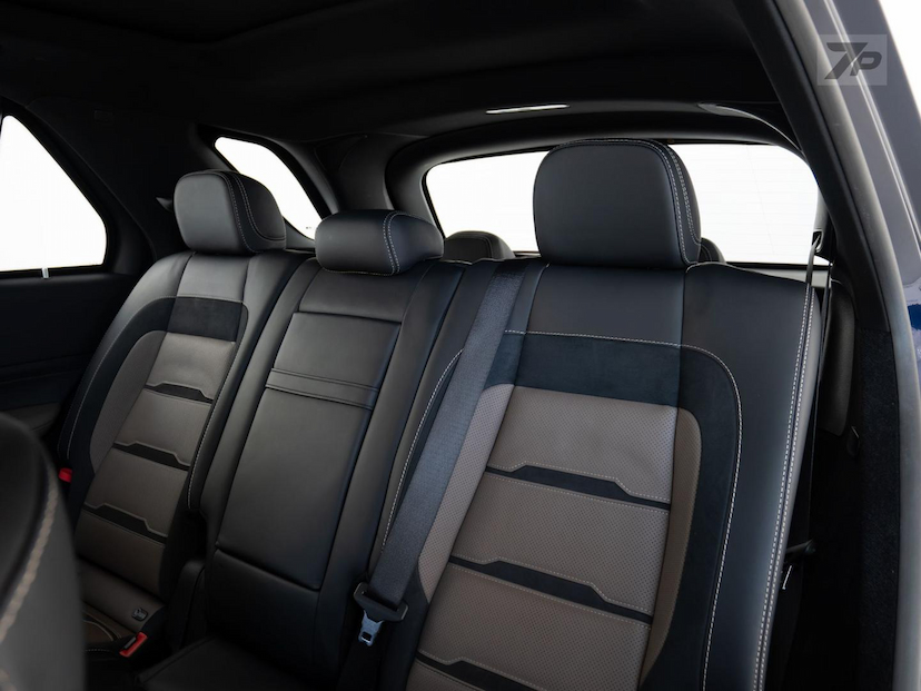 Foto do veículo MERCEDES-BENZ GLE 53 AMG  3.0 L6 GASOLINA 4MATIC+ 9G-TRONIC 2022 23.010 KM 685.000,00
