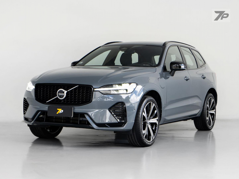 Foto do veículo VOLVO XC60  T8 R-DESIGN 2022 36.450 KM 305.000,00