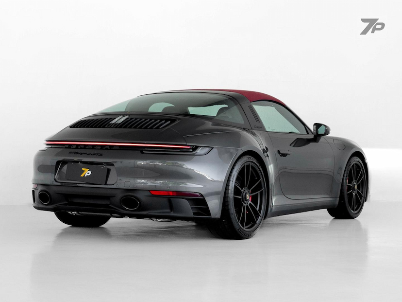 Foto do veículo PORSCHE 911  TARGA 4GTS 2024 441 KM 1.368.500,00