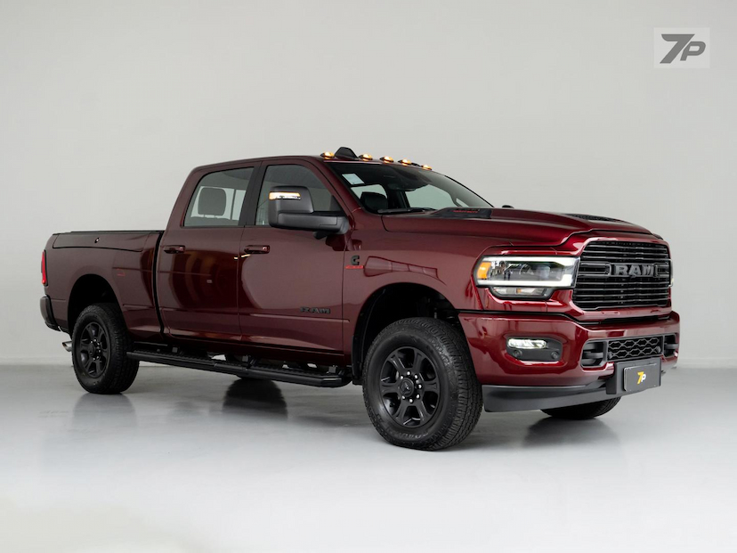 Foto do veículo RAM 3500  LARAMIE 6.7 NIGHT EDITION CD 4X4 DIE 2024 2.601 KM 455.000,00