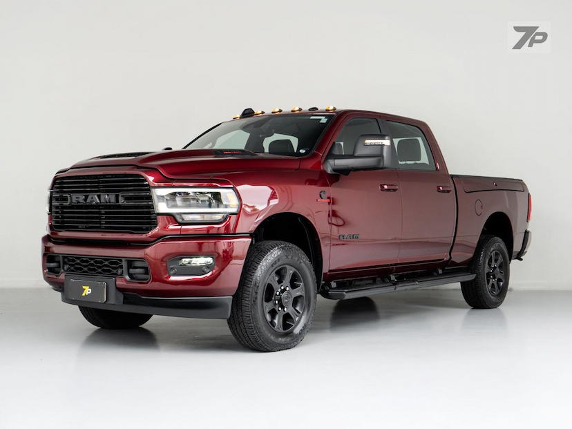Foto do veículo RAM 3500  LARAMIE 6.7 NIGHT EDITION CD 4X4 DIE 2024 2.601 KM 455.000,00