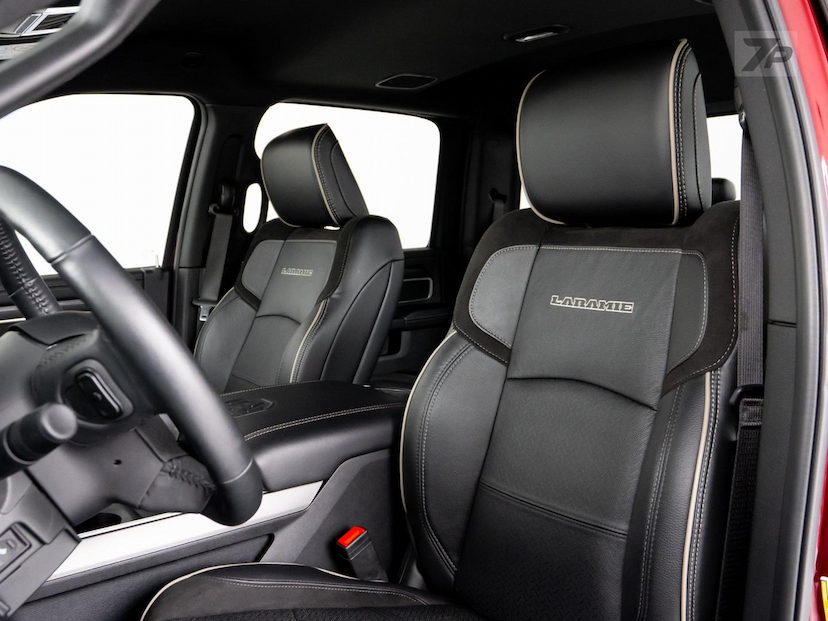 Foto do veículo RAM 3500  LARAMIE 6.7 NIGHT EDITION CD 4X4 DIE 2024 2.601 KM 455.000,00