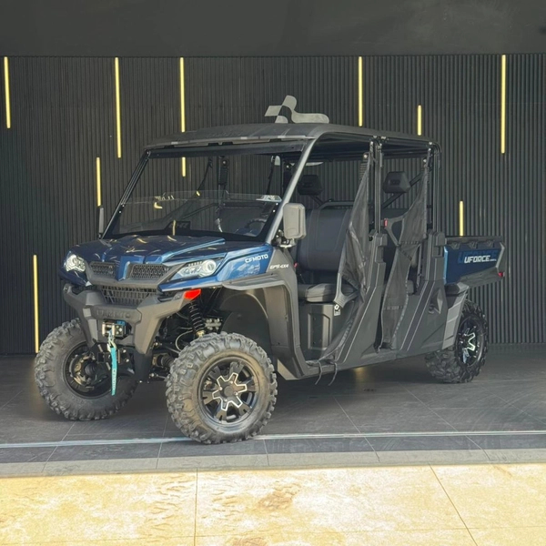 Foto do veículo CFMOTO UFORCE 1000 XL  2024/2024 900 KM R$ 119.990,00