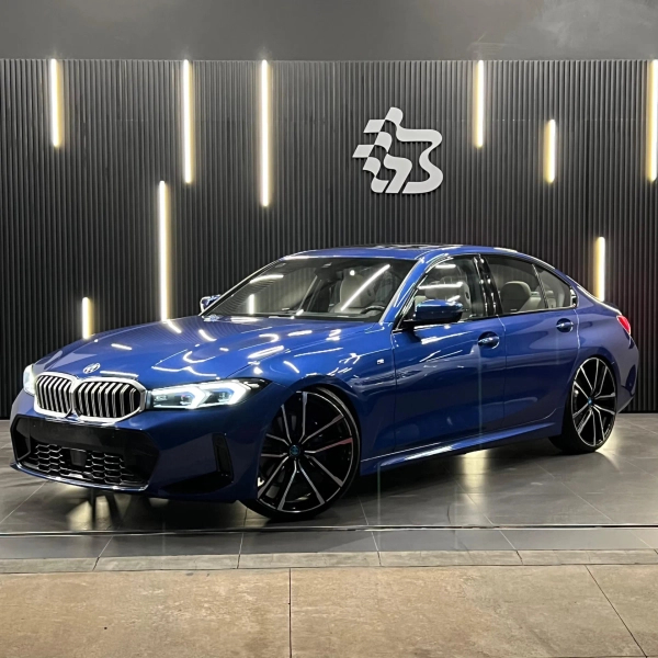 Foto do veículo BMW 320i 2.0 16V TURBO FLEX M SPORT AUTOMÁTICO 2022/2023 19.980 KM R$ 264.990,00