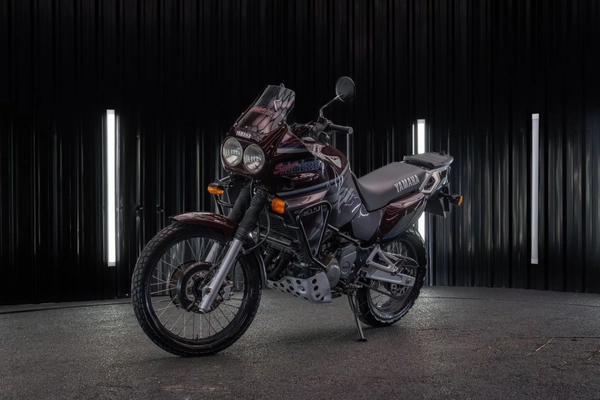 Foto do veículo YAMAHA XTZ 750S TENERE  1996/1996 72.000 KM R$ 35.900,00