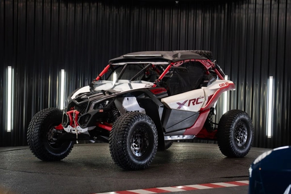 Foto do veículo CAN-AM MAVERICK X3 XRC TURBO RR  2024/2024 1.200 KM Sob consulta