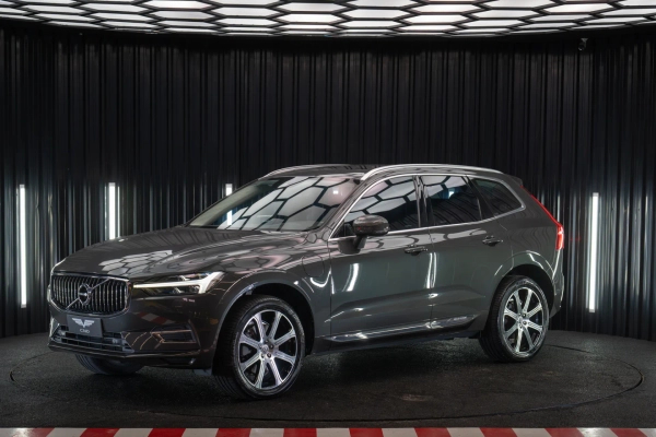 Foto do veículo VOLVO XC60 2.0 T8 HYBRID INSCRIPTION AWD GEARTRONIC 2021/2021 56.349 KM R$ 209.900,00