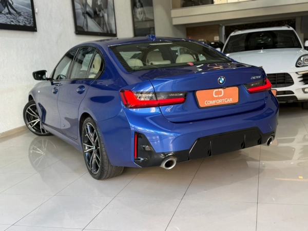 Foto do veículo BMW 320i 2.0 16V TURBO FLEX M SPORT AUTOMÁTICO 2022/2023 70.000 KM R$ 229.900,00