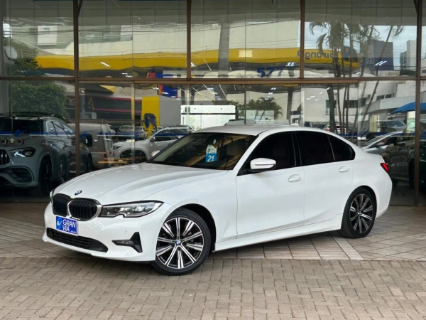 Foto do veículo BMW 320i 2.0 16V TURBO FLEX GP AUTOMÁTICO 2021/2021 60.959 KM R$ 179.000,00