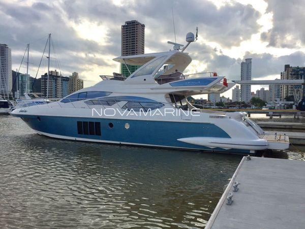 Foto do veículo Azimut  64  2011 64 PES SOB CONSULTA