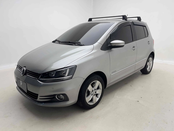 Foto do veículo VOLKSWAGEN FOX 1.6 MSI HIGHLINE 16V FLEX 4P MANUAL 2017/2017 43.754 KM R$ 54.900,00