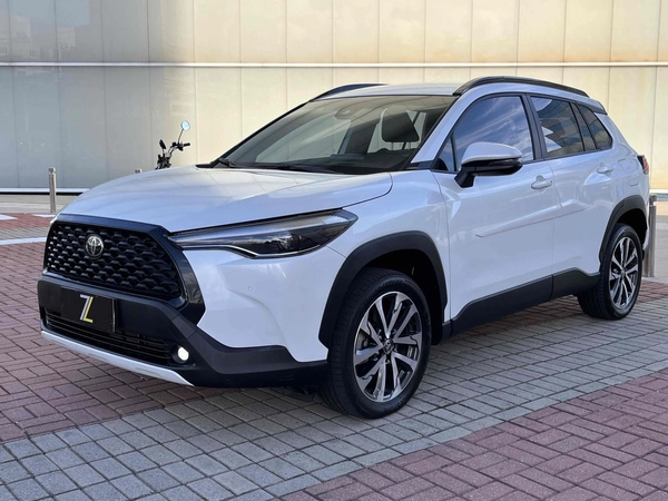 Foto do veículo TOYOTA Corolla Cross 2.0 VVT-IE FLEX XRE DIRECT SHIFT 2023/2024 10.644 KM R$ 156.000,00