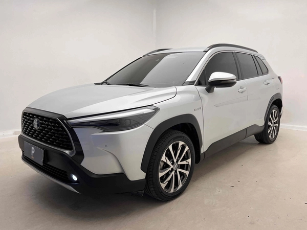 Foto do veículo TOYOTA Corolla Cross 1.8 VVT-I HYBRID FLEX XRV CVT 2021/2022 34.630 KM R$ 148.900,00