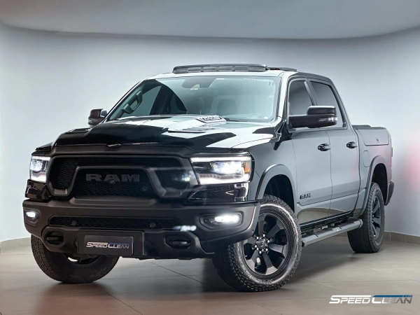 Foto do veículo RAM 1500 5.7 V8 GASOLINA REBEL CD 4X4 AUTOMÁTICO 2023/2023 52.863 KM R$ 349.900,00