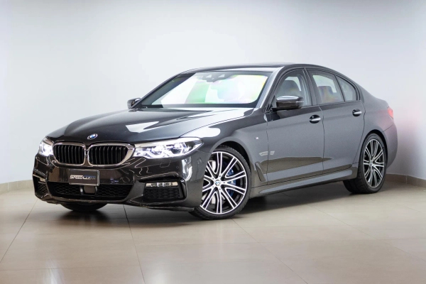 Foto do veículo BMW 540i 3.0 24V TURBO GASOLINA M SPORT AUTOMÁTICO 2018/2018 22.491 KM R$ 269.900,00