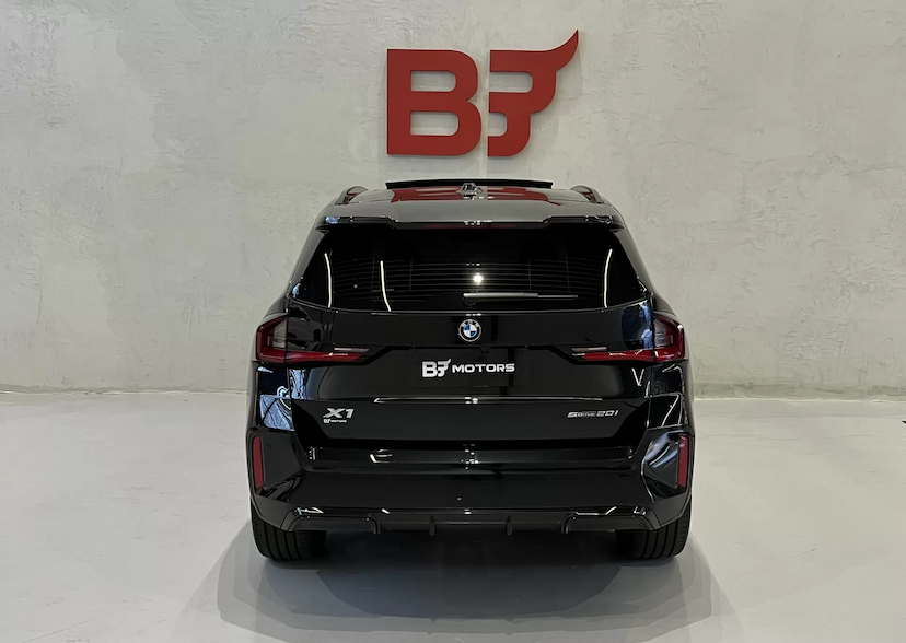 Foto do veículo BMW X1 2.0 16V TURBO GASOLINA SDRIVE20I M SPORT STEPTRONIC 2025 3.456 KM 331.900,00