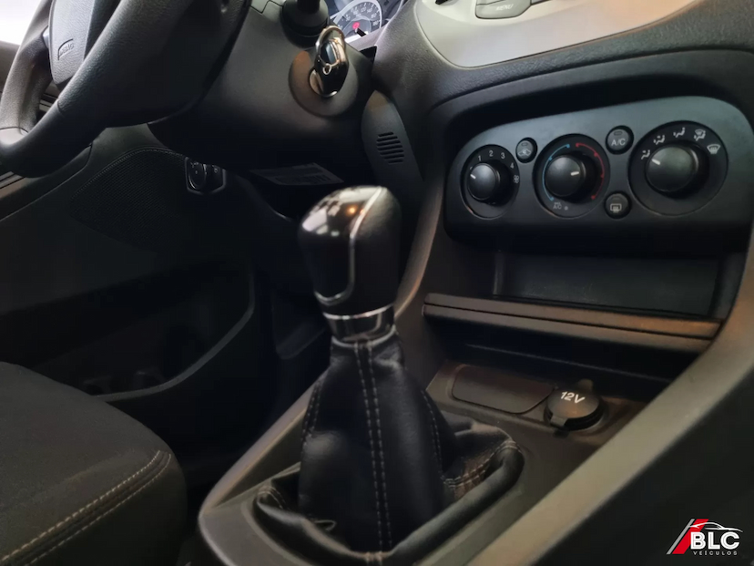 Foto do veículo FORD KA SE 1.0 HA B 2018 98.279 KM 43.900,00