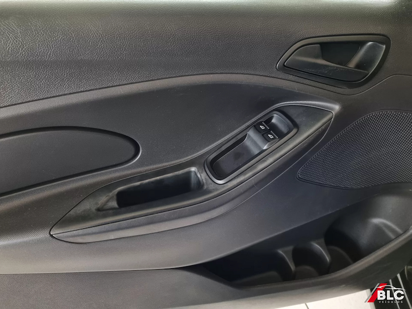 Foto do veículo FORD KA 1.0 SE FLEX 2021 60.337 KM 54.900,00