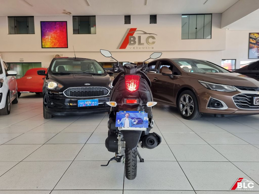 Foto do veículo YAMAHA NEON 125 2023 2.310 KM 12.900,00