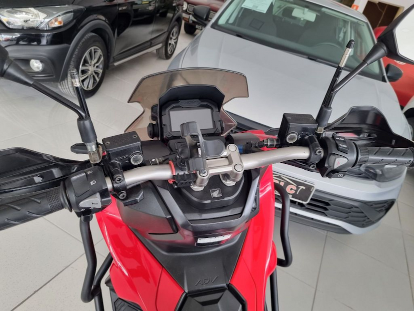 Foto do veículo HONDA ADV 149 2022 13.776 KM 22.900,00