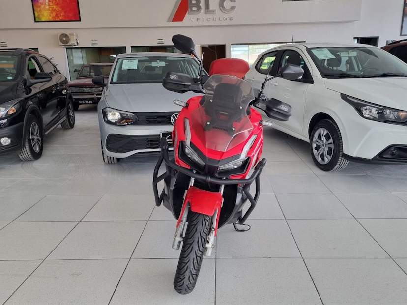 Foto do veículo HONDA ADV 149 2022 13.776 KM 22.900,00