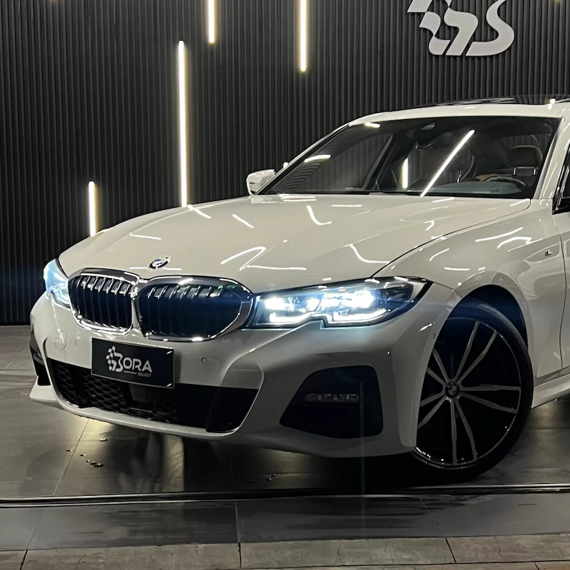 Foto do veículo BMW 320I 2.0 16V TURBO FLEX M SPORT AUTOMÁTICO 2022 35.000 KM 238.990,00