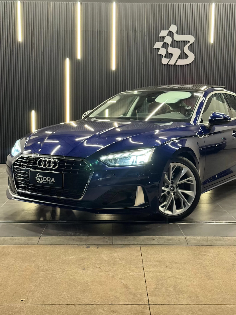 Foto do veículo AUDI A5 2.0 TFSI GASOLINA SPORTBACK PRESTIGE PLUS S TRONIC 2021 29.000 KM 204.990,00