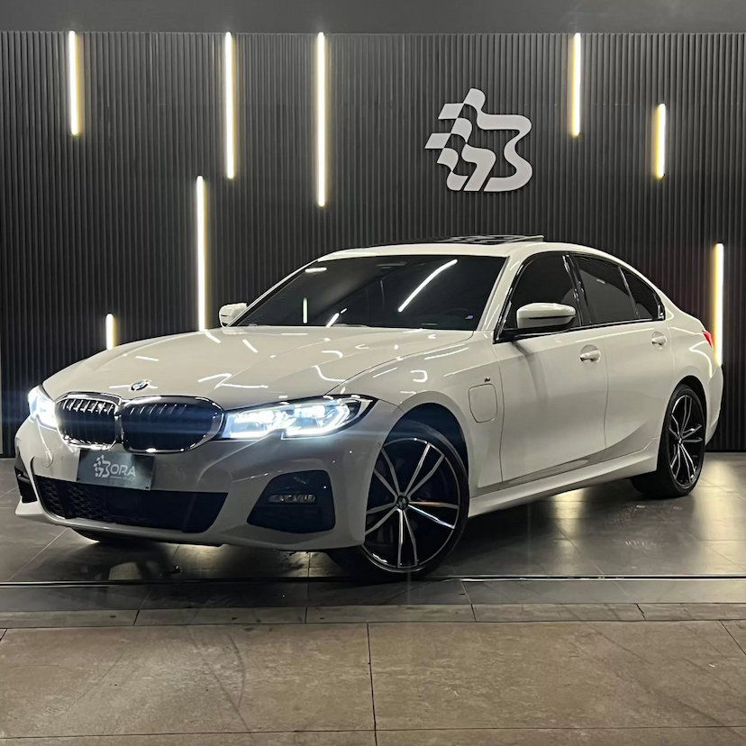 Foto do veículo BMW 330E 2.0 16V TURBO HÍBRIDO M SPORT AUTOMÁTICO 2020 47.000 KM 234.990,00