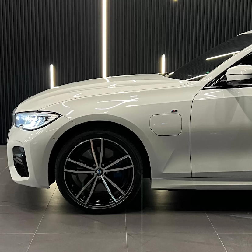 Foto do veículo BMW 330E 2.0 16V TURBO HÍBRIDO M SPORT AUTOMÁTICO 2020 47.000 KM 234.990,00