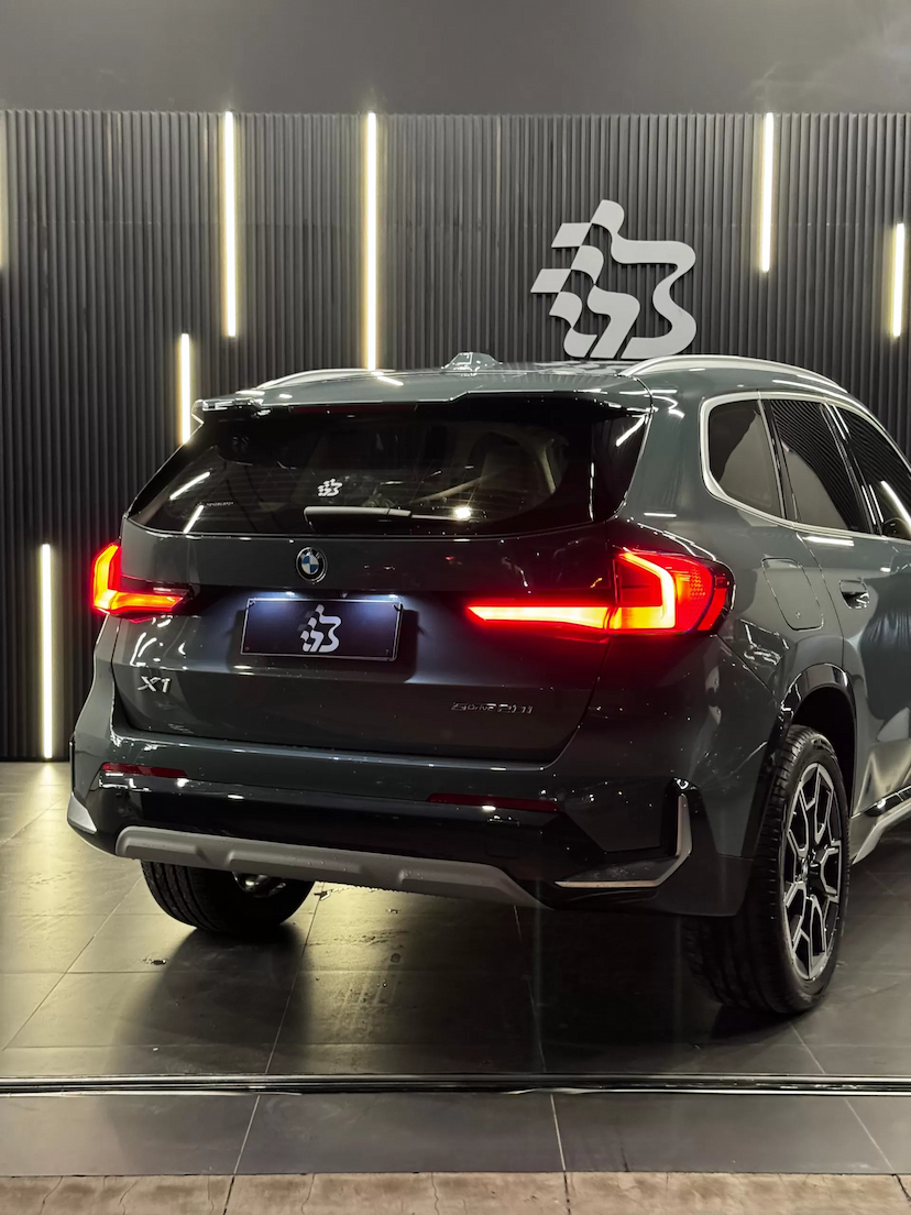 Foto do veículo BMW X1 2.0 16V TURBO GASOLINA SDRIVE20I X-LINE STEPTRONIC 2025 1.800 KM 329.990,00