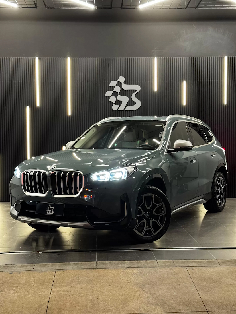 Foto do veículo BMW X1 2.0 16V TURBO GASOLINA SDRIVE20I X-LINE STEPTRONIC 2025 1.800 KM 329.990,00