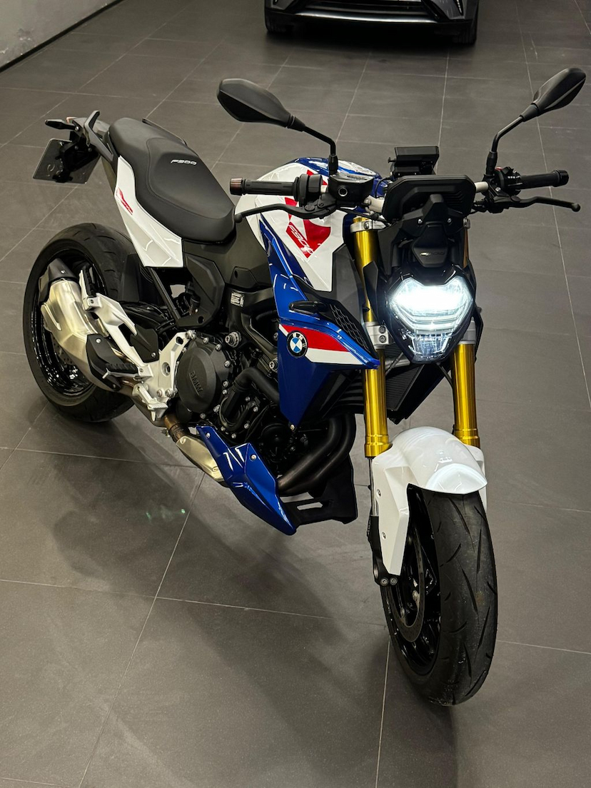 Foto do veículo BMW F 900 R SPORT PLUS R SPORT PLUS 2024 500 KM 58.990,00