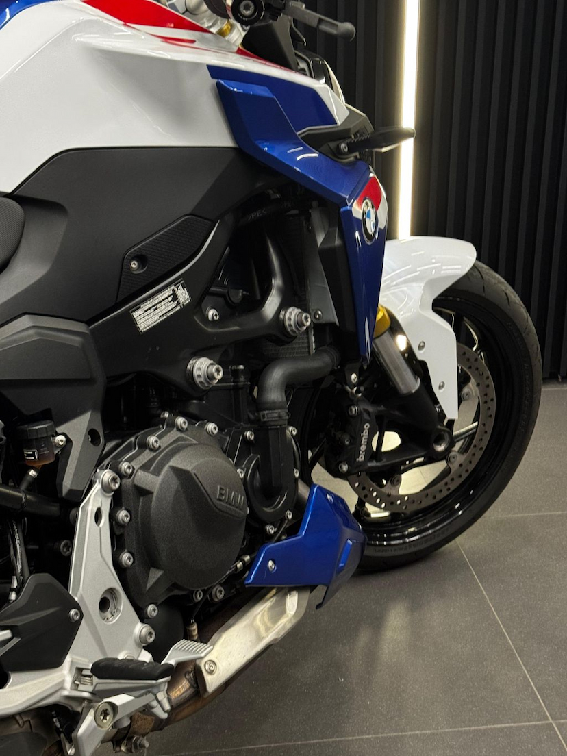 Foto do veículo BMW F 900 R SPORT PLUS R SPORT PLUS 2024 500 KM 58.990,00