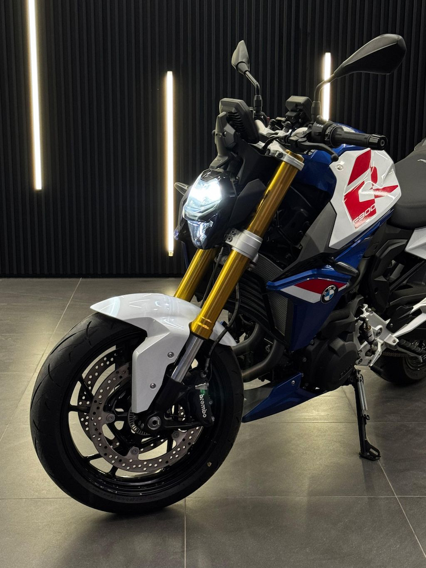 Foto do veículo BMW F 900 R SPORT PLUS R SPORT PLUS 2024 500 KM 58.990,00