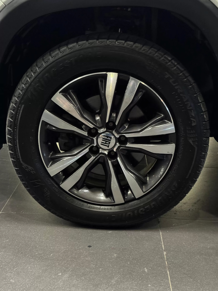 Foto do veículo FIAT TORO 1.3 TURBO 270 FLEX FREEDOM AT6 2023 53.000 KM 118.990,00