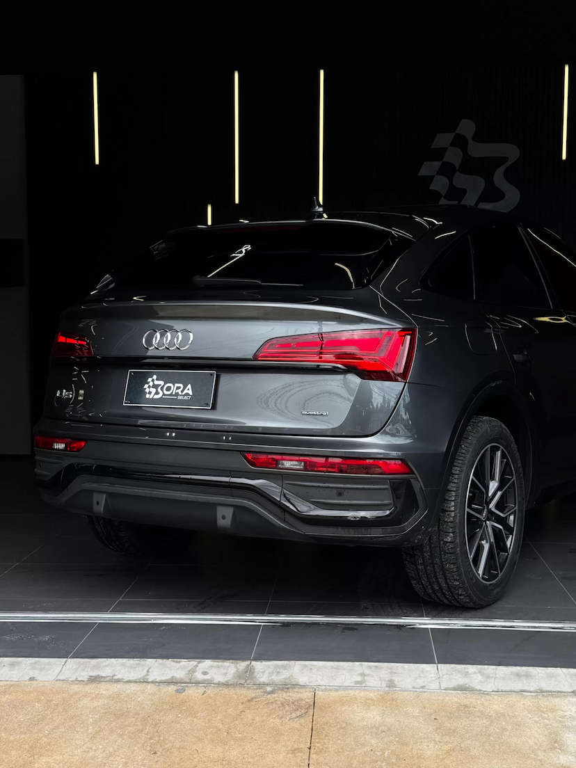 Foto do veículo AUDI Q5 2.0 45 TFSI GASOLINA SPORTBACK S LINE BLACK QUATTRO S TRONIC 2022 62.000 KM 270.990,00
