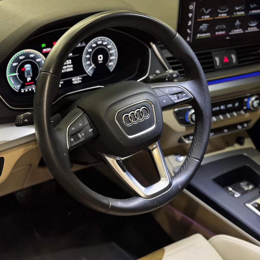 Foto do veículo AUDI Q5 2.0 55 TFSIE PHEV SPORTBACK PERFORMANCE QUATTRO S TRONIC 2023 18.000 KM 319.990,00