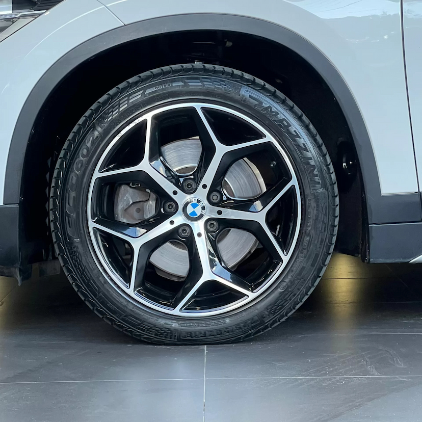 Foto do veículo BMW X1 2.0 16V TURBO ACTIVEFLEX SDRIVE20I 4P AUTOMÁTICO 2018 93.000 KM 117.990,00