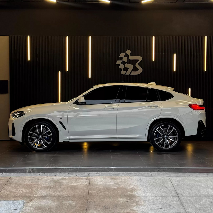 Foto do veículo BMW X4 2.0 16V GASOLINA XDRIVE30I M SPORT STEPTRONIC 2025 6.000 KM 431.990,00
