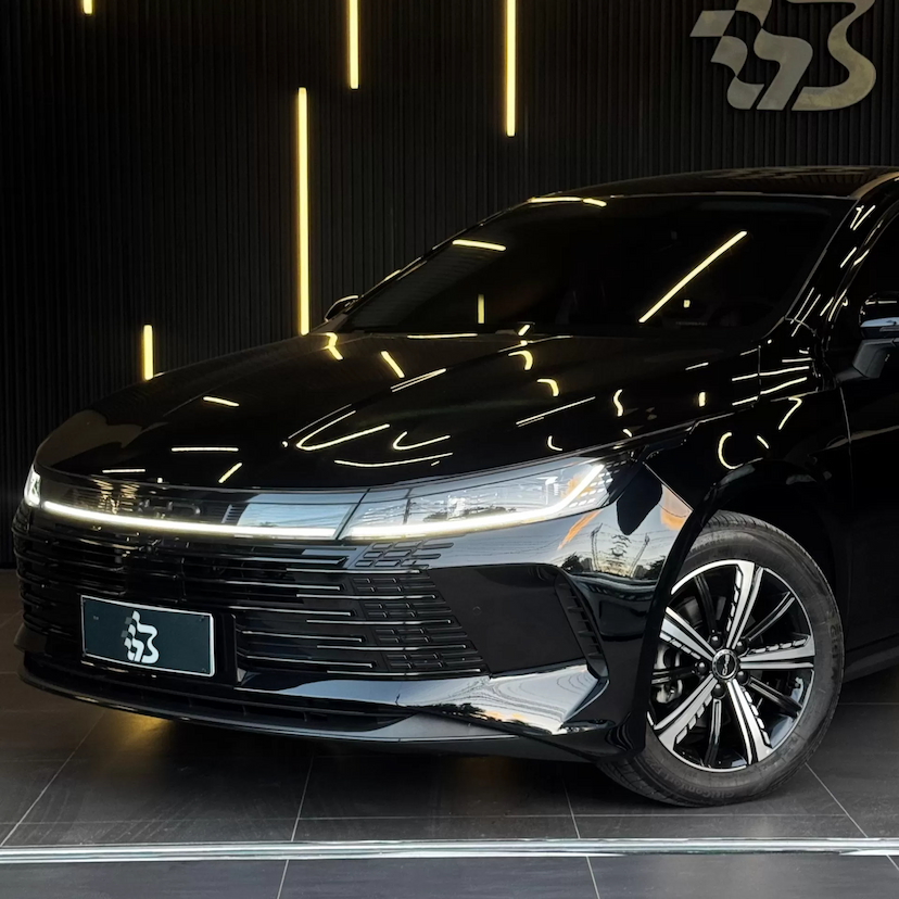 Foto do veículo BYD KING 1.5 DM-I PHEV GS AUTOMÁTICO 2025 1.000 KM 152.990,00